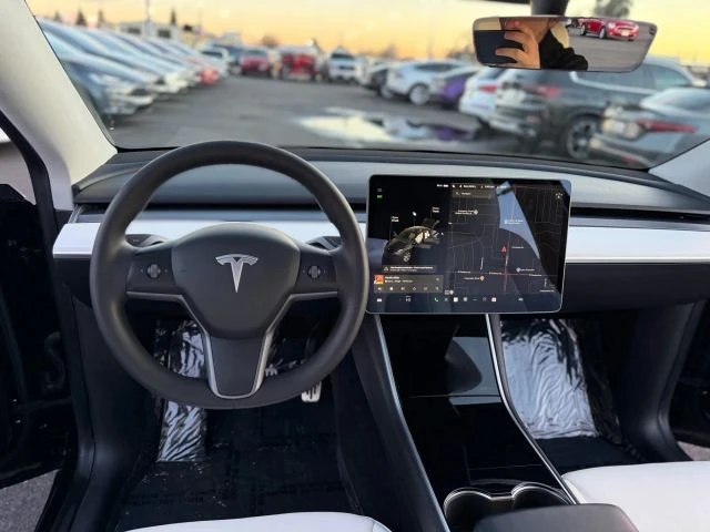 2021 Tesla Model Y - Image 14 of 21