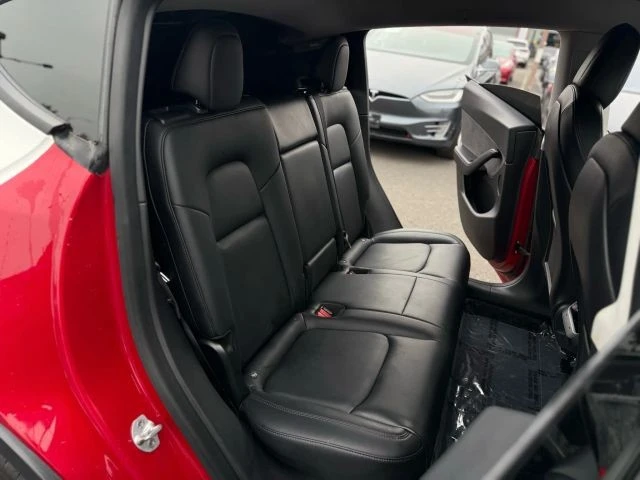 2021 Tesla Model Y - Image 11 of 12