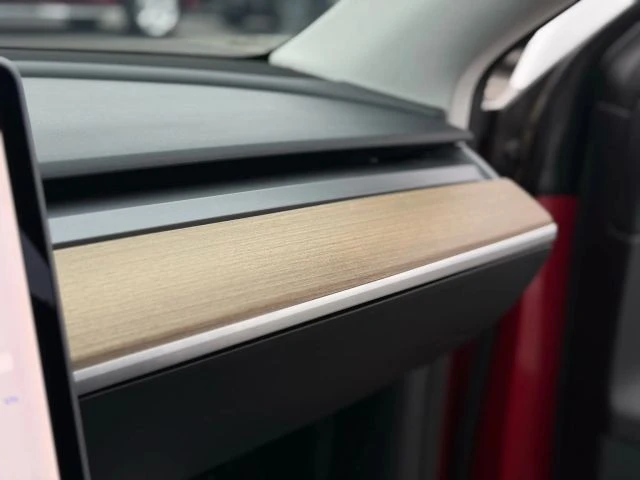 2021 Tesla Model Y - Image 20 of 21