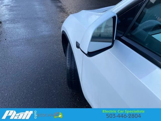 2021 Tesla Model Y - Image 15 of 21