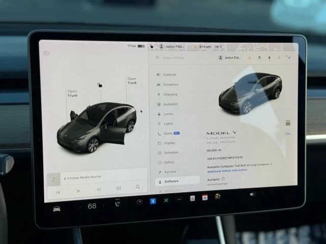 2021 Tesla Model Y - Image 17 of 21