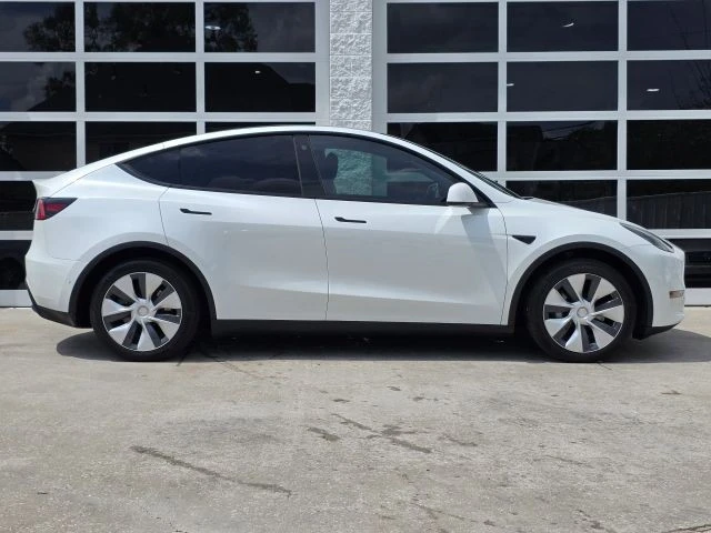 2021 Tesla Model Y - Image 3 of 31
