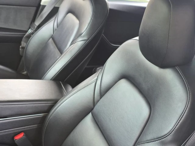 2021 Tesla Model Y - Image 27 of 31