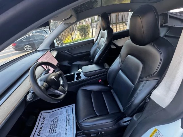 2021 Tesla Model Y - Image 9 of 21