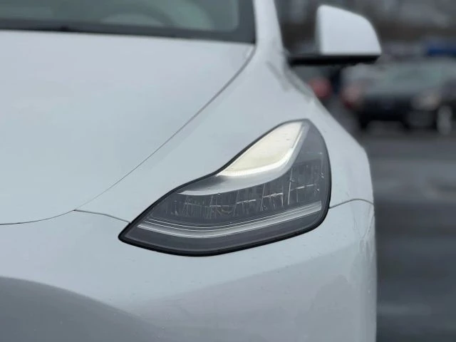 2021 Tesla Model Y - Image 6 of 21