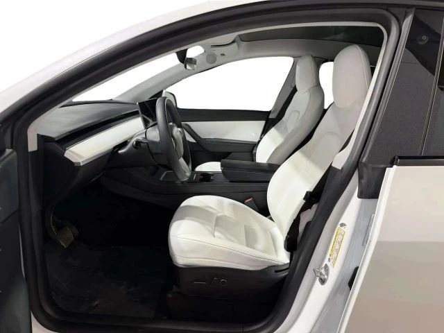 2021 Tesla Model Y - Image 11 of 12