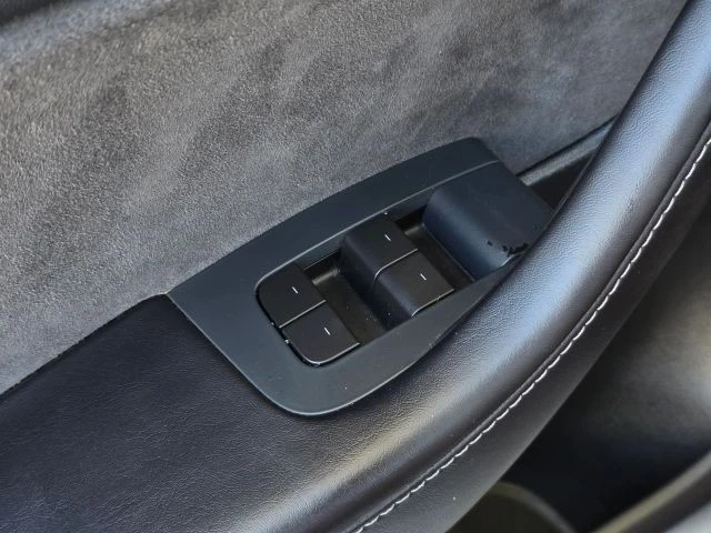 2021 Tesla Model Y - Image 19 of 21