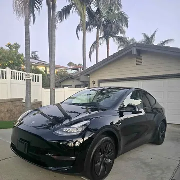 2021 Tesla Model Y Long Range Sport Utility 4D