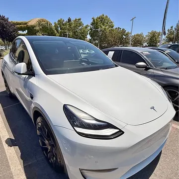 2021 Tesla Model Y Long Range Sport Utility 4D