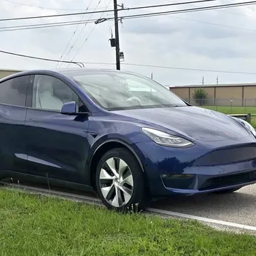2021 Tesla Model Y Long Range Sport Utility 4D
