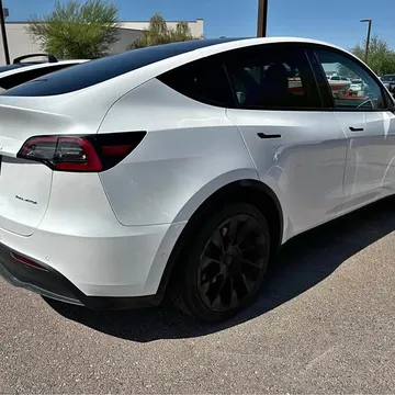 2021 Tesla Model Y Long Range Sport Utility 4D