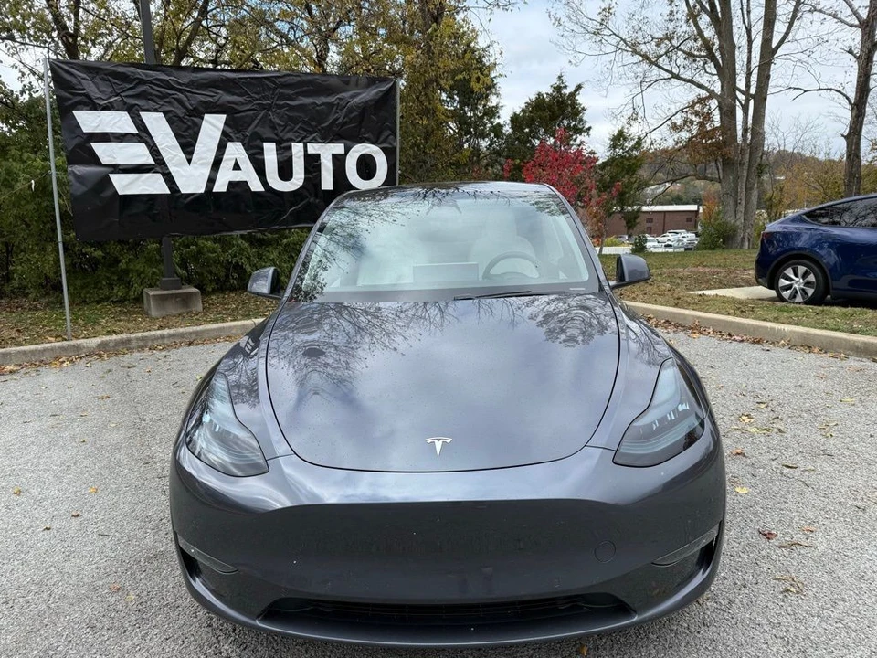 2021 Tesla Model Y Performance - Image 2 of 13