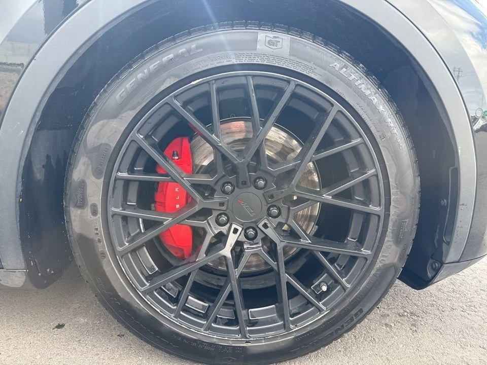 2021 Tesla Model Y Performance - Image 10 of 21