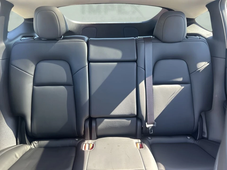 2021 Tesla Model Y Performance - Image 12 of 12