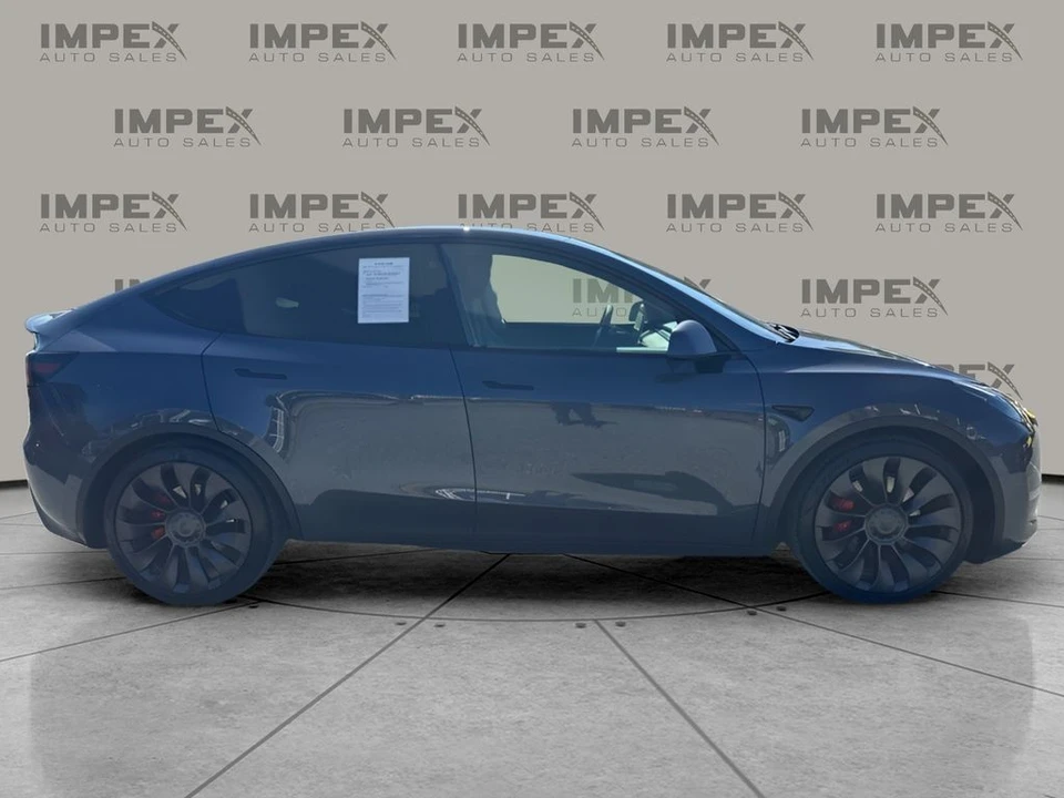 2021 Tesla Model Y Performance - Image 6 of 12
