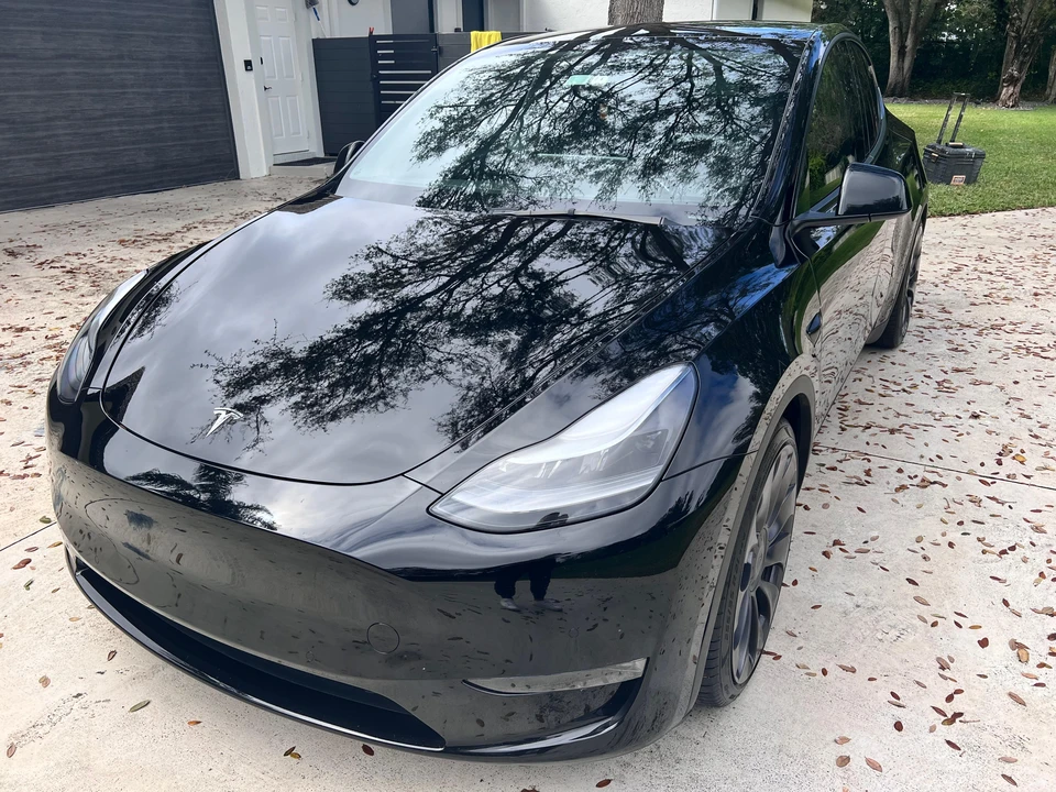 2021 Tesla Model Y Performance - Image 8 of 31