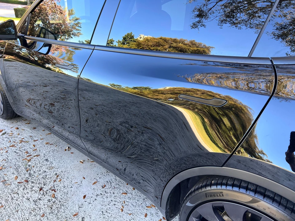 2021 Tesla Model Y Performance - Image 21 of 31