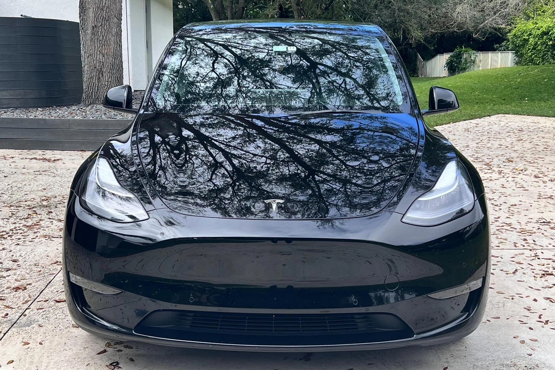 2021 Tesla Model Y Performance - Image 2 of 31
