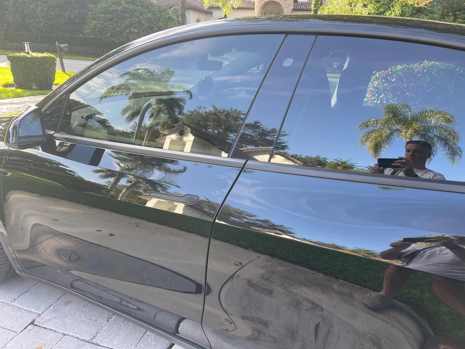 2021 Tesla Model Y Performance - Image 18 of 31