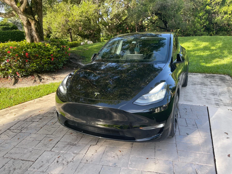 2021 Tesla Model Y Performance - Image 6 of 31