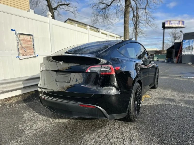 2021 Tesla Model Y Performance - Image 7 of 12