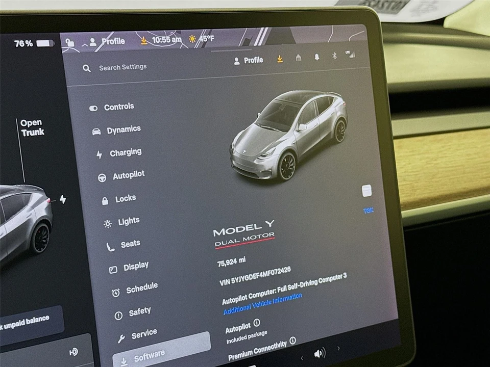 2021 Tesla Model Y Performance - Image 11 of 21