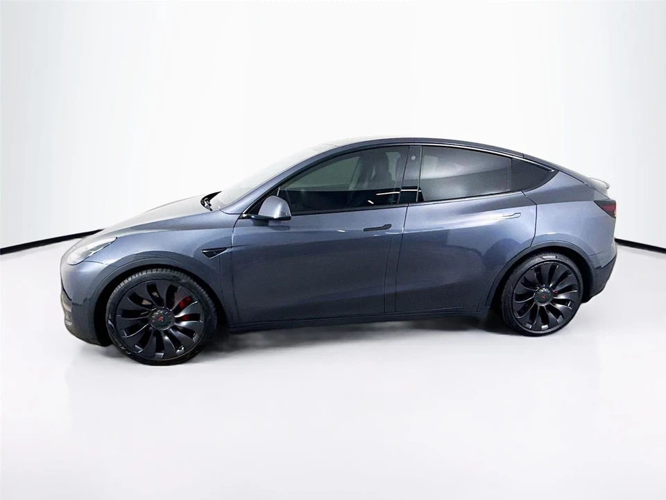2021 Tesla Model Y Performance - Image 4 of 14