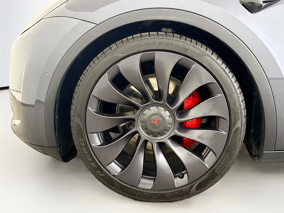2021 Tesla Model Y Performance - Image 13 of 14