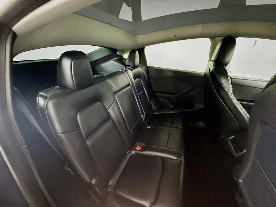 2021 Tesla Model Y Performance - Image 21 of 21