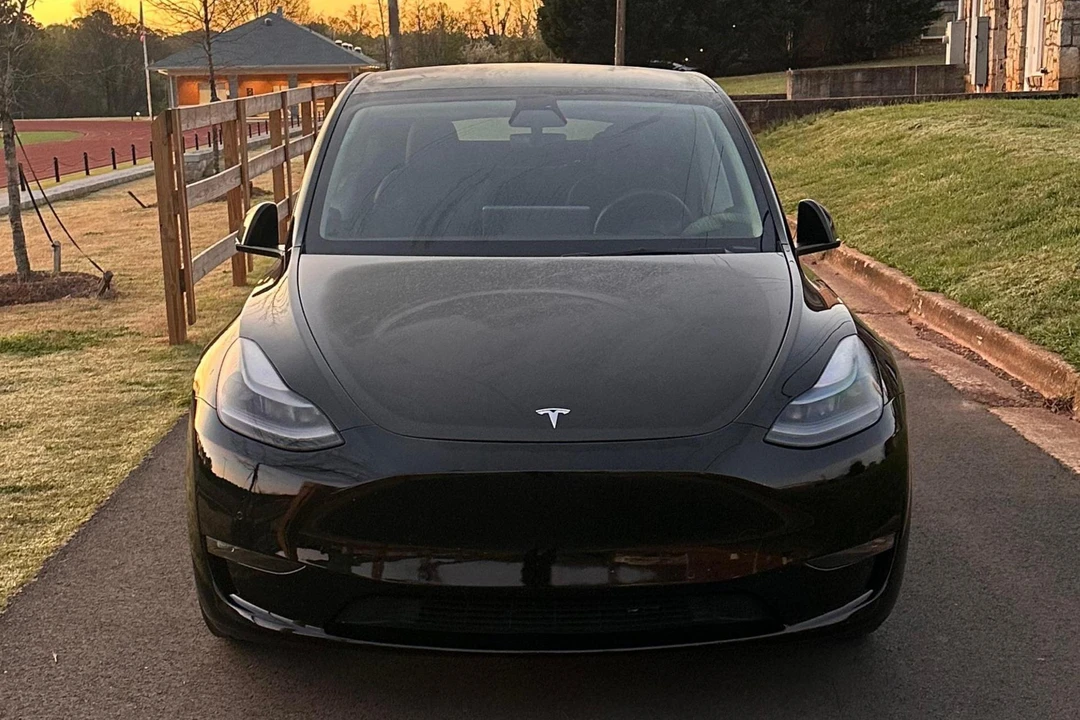 2021 Tesla Model Y Performance - Image 2 of 31