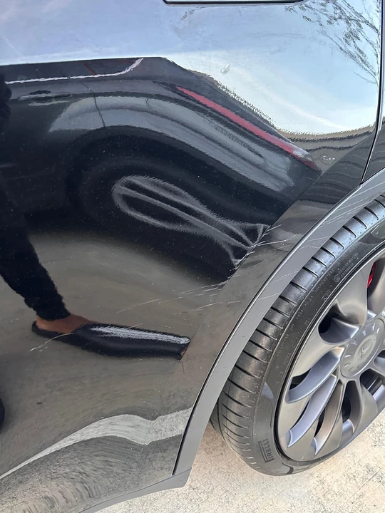2021 Tesla Model Y Performance - Image 15 of 31