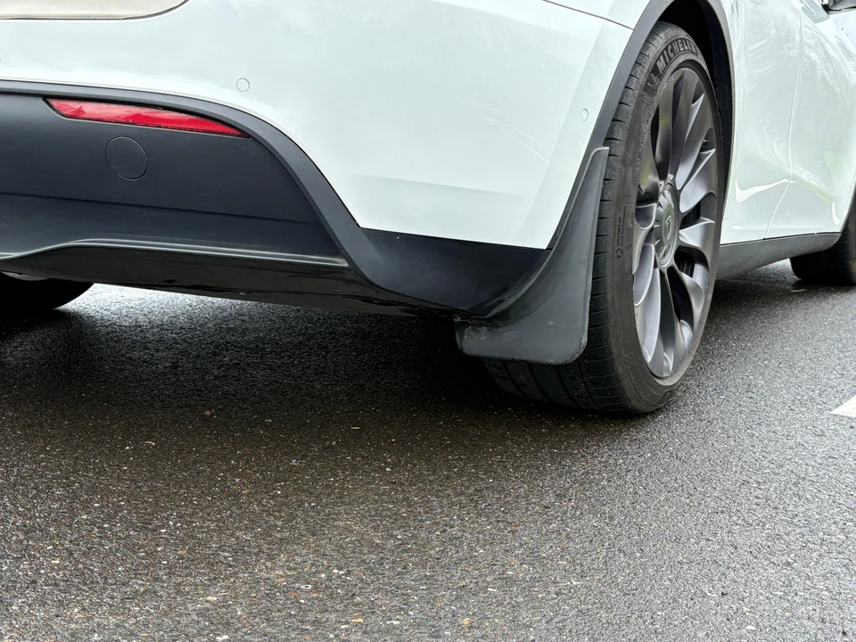 2021 Tesla Model Y Performance - Image 31 of 31