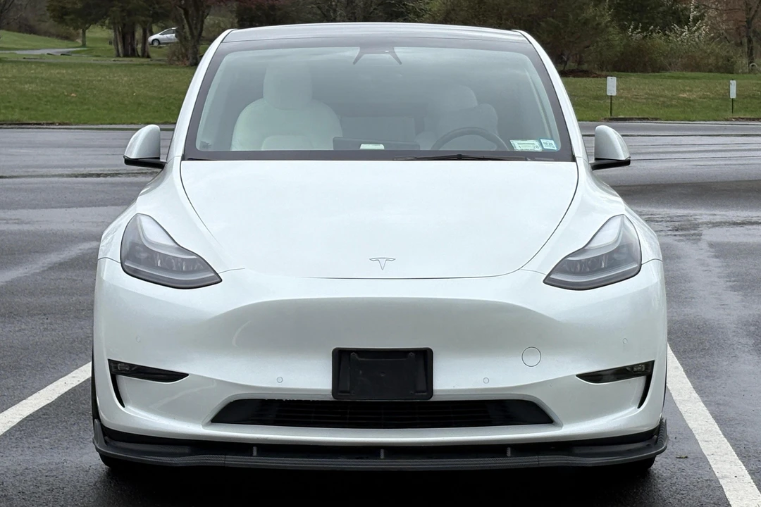 2021 Tesla Model Y Performance - Image 2 of 31