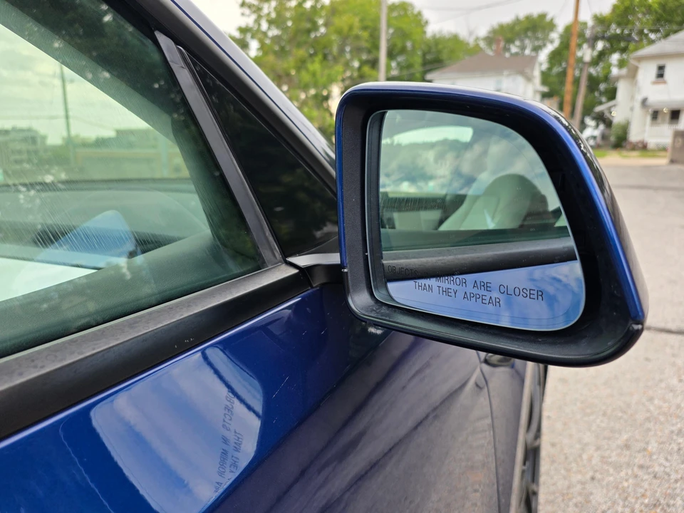 2021 Tesla Model Y Performance - Image 15 of 31