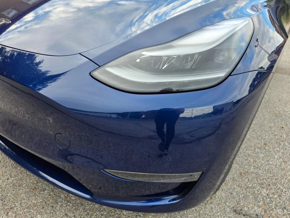 2021 Tesla Model Y Performance - Image 10 of 31