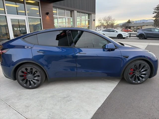 2021 Tesla Model Y Performance - Image 9 of 21