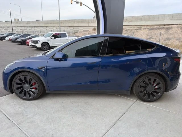 2021 Tesla Model Y Performance - Image 5 of 21