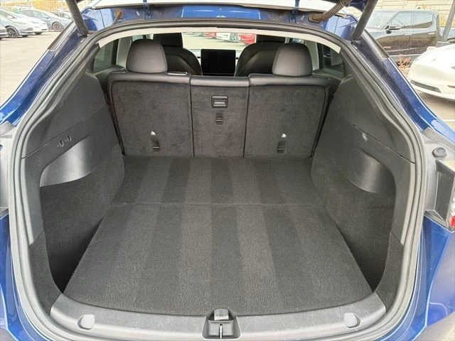 2021 Tesla Model Y Performance - Image 18 of 21