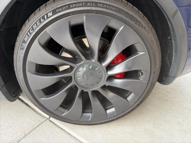 2021 Tesla Model Y Performance - Image 10 of 21