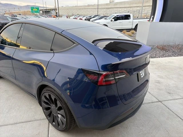 2021 Tesla Model Y Performance - Image 6 of 21