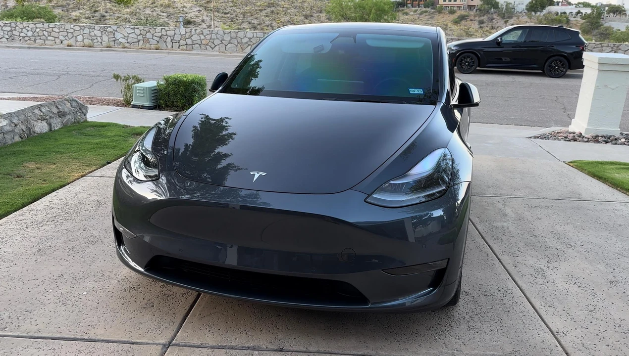 2021 Tesla Model Y Performance - Image 6 of 31