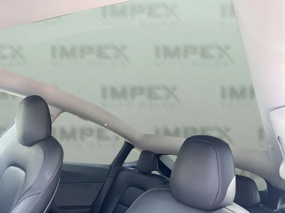 2021 Tesla Model Y Performance - Image 11 of 21