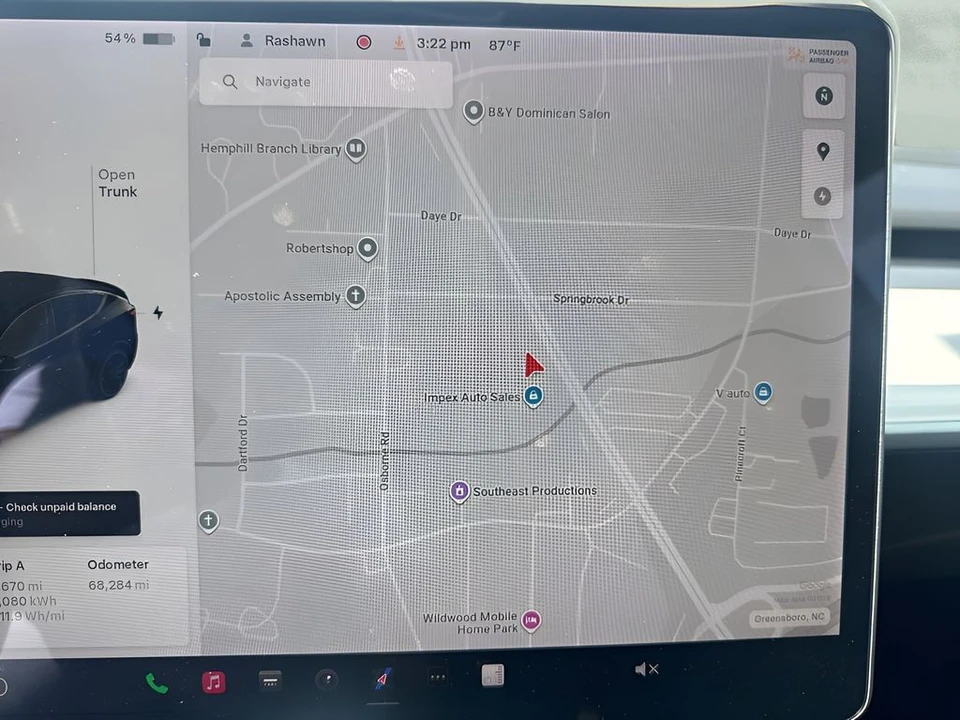 2021 Tesla Model Y Performance - Image 21 of 21