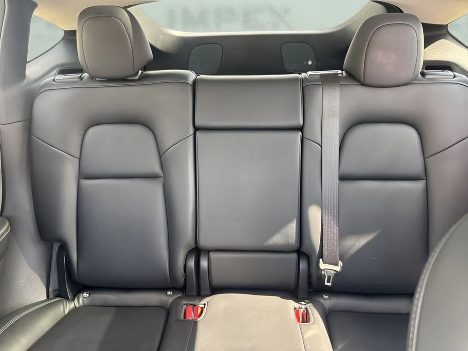 2021 Tesla Model Y Performance - Image 12 of 21