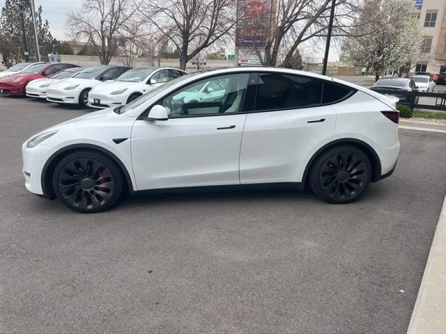 2021 Tesla Model Y Performance - Image 5 of 21