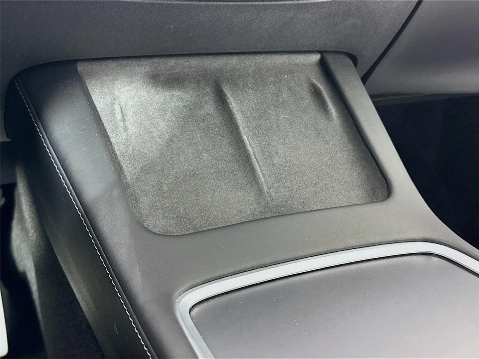 2021 Tesla Model Y Performance - Image 13 of 21