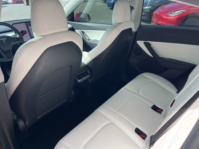 2021 Tesla Model Y Performance - Image 15 of 21