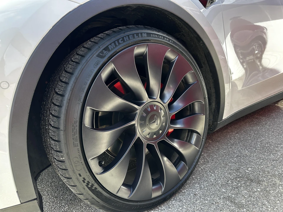 2021 Tesla Model Y Performance - Image 6 of 9