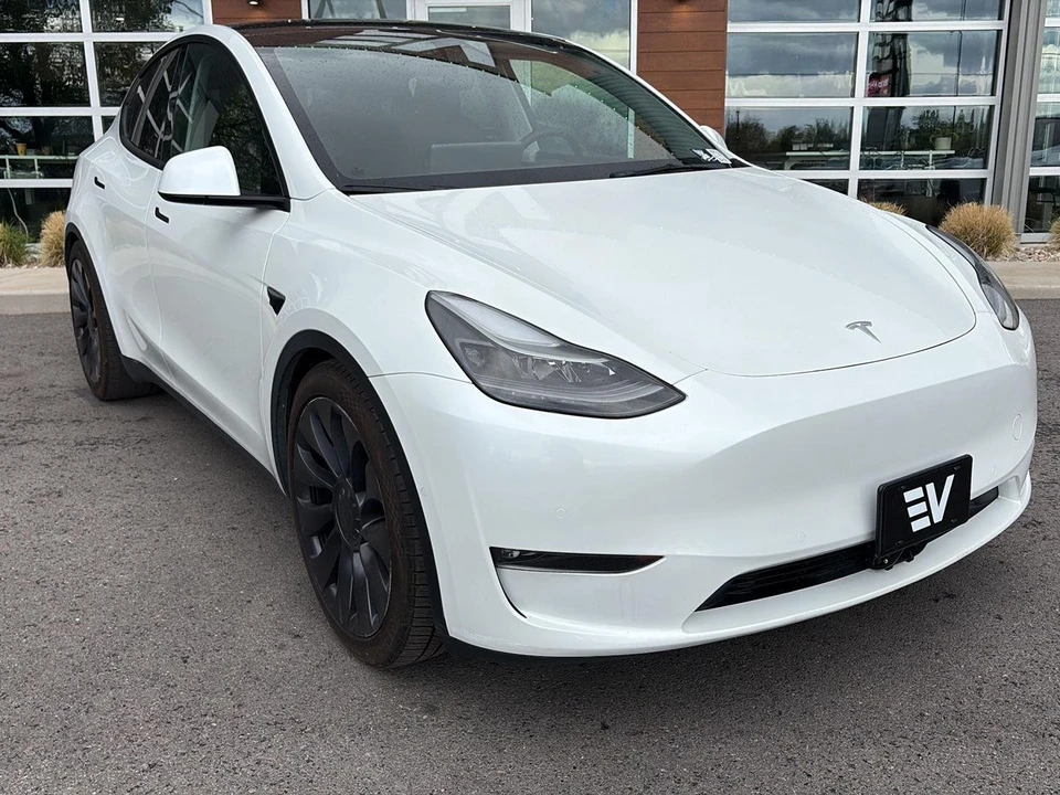 2021 Tesla Model Y Performance - Image 2 of 21