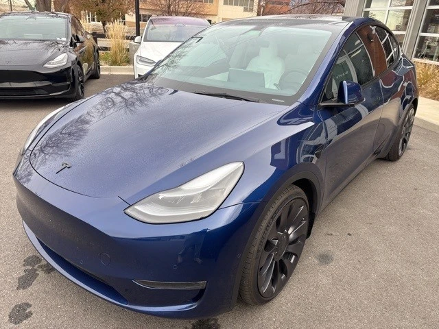 2021 Tesla Model Y Performance - Image 4 of 21